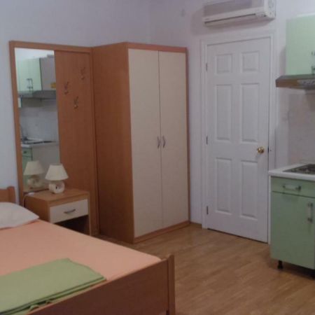 Apartments Макарська Екстер'єр фото